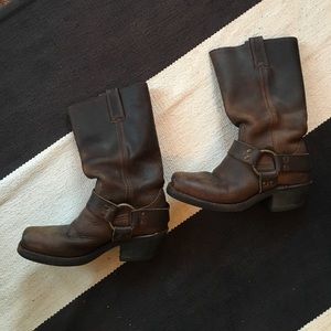 Frye Boots: Harness 12R